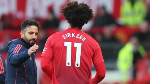 Bến đỗ bất ngờ của Joshua Zirkzee